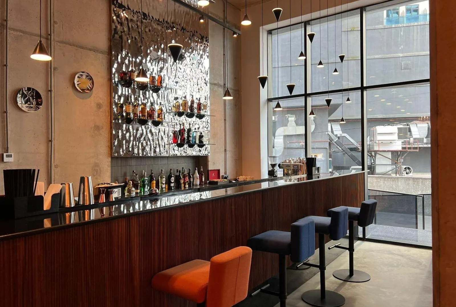 Nova Concierge Aparthotel Batumi 4*,  Georgien
