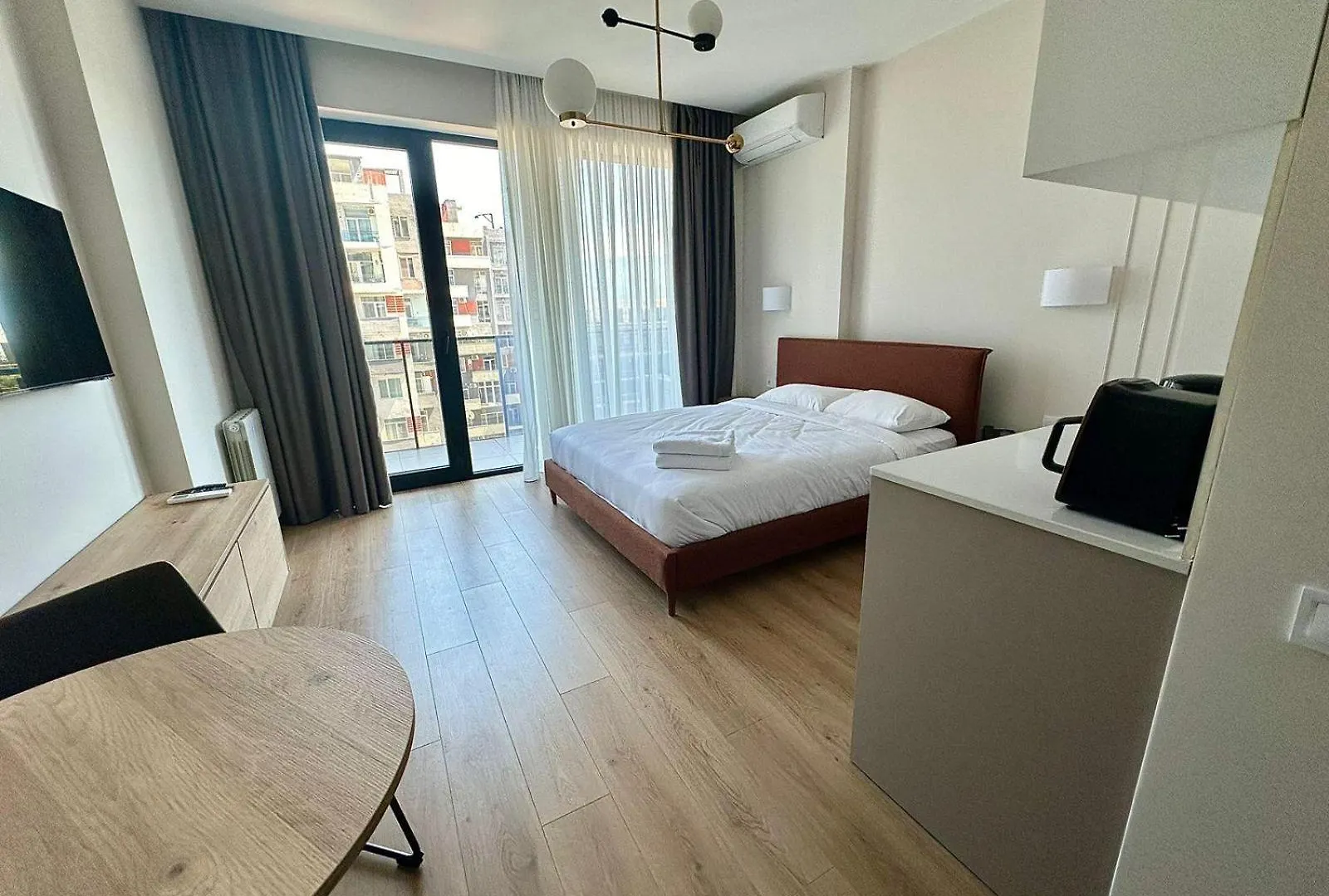 Nova Concierge Aparthotel Batumi 4*,