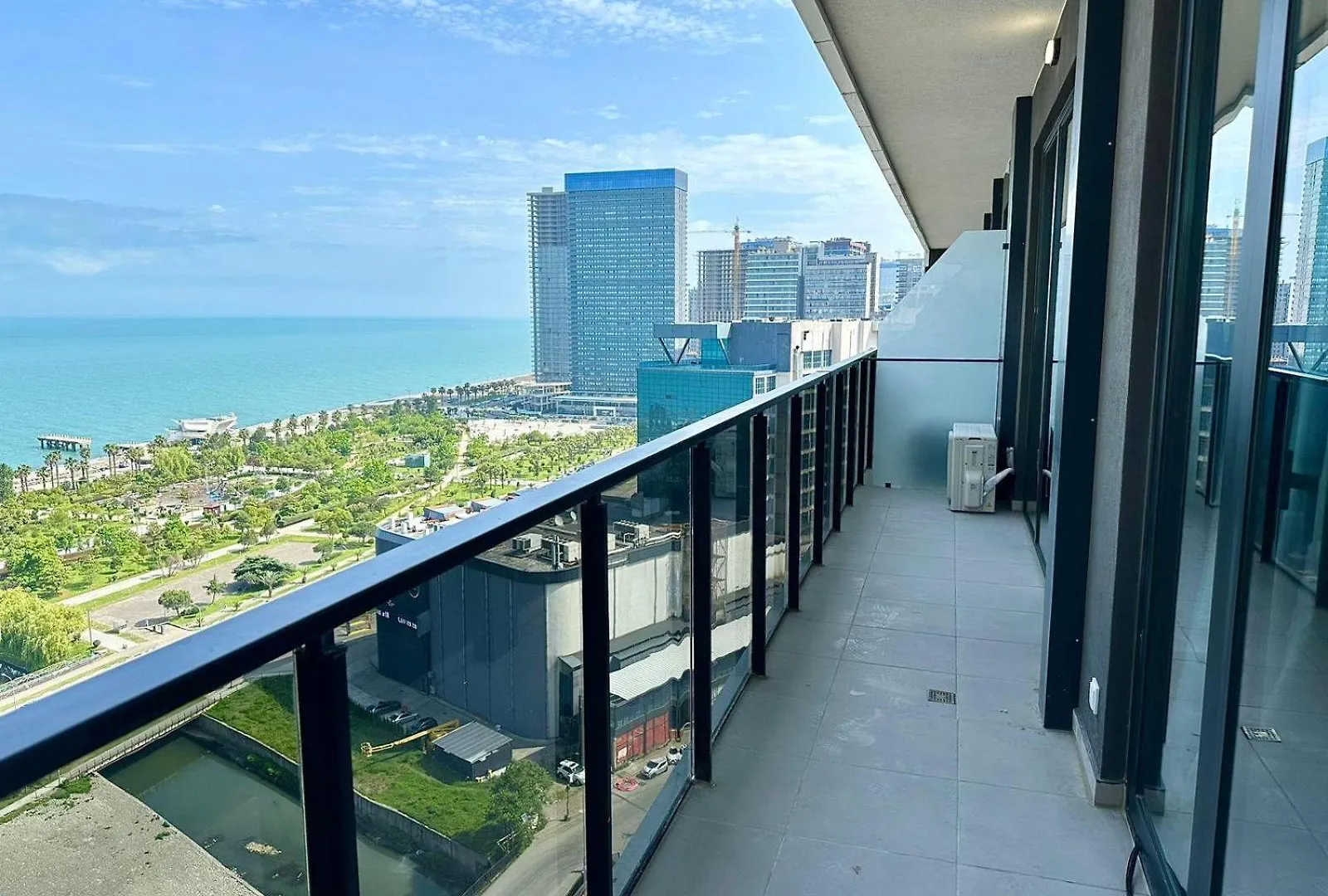 Nova Concierge Aparthotel Batumi 4*,
