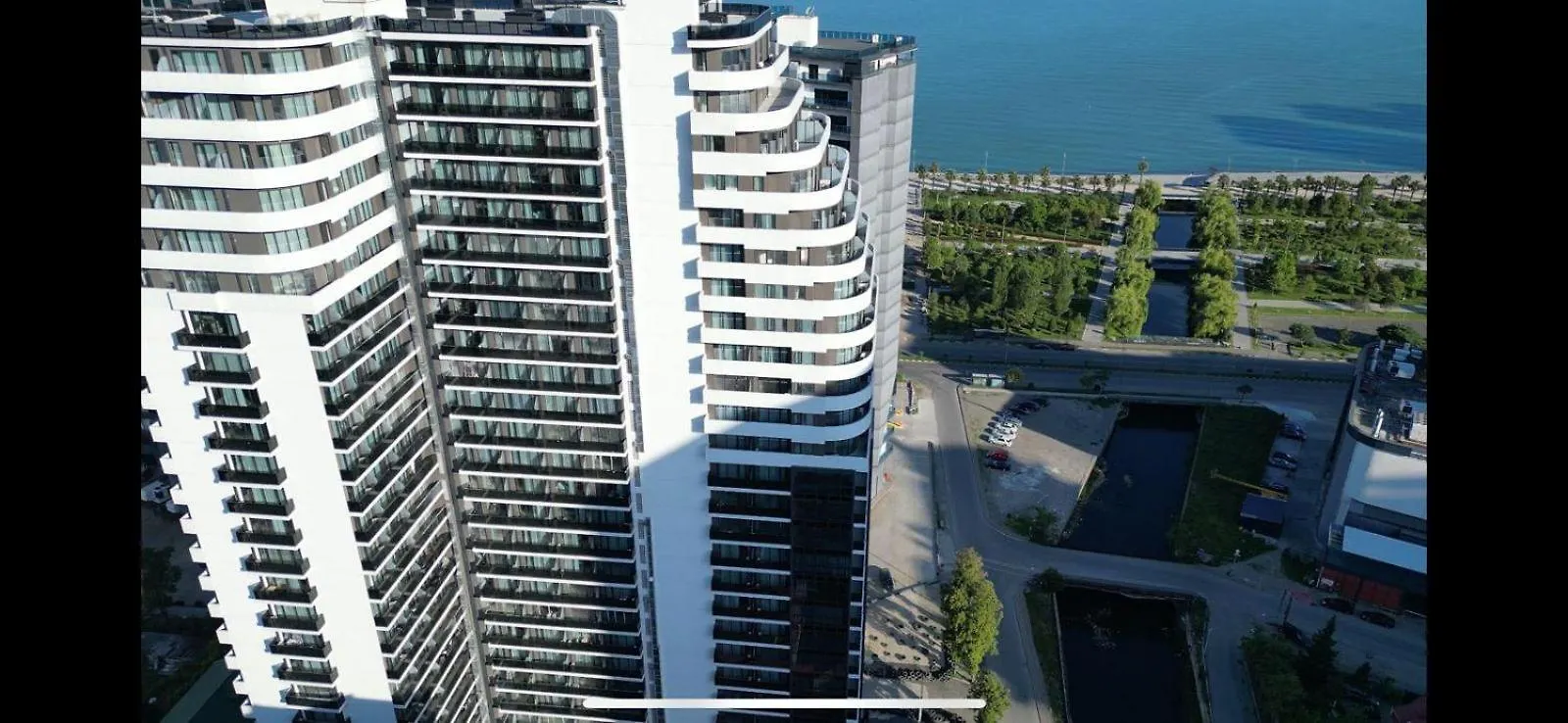 Nova Concierge Aparthotel Batumi 4*,